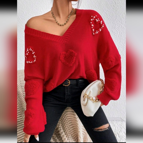 Sweaters - Heart Pattern Drop Shoulder Sweater